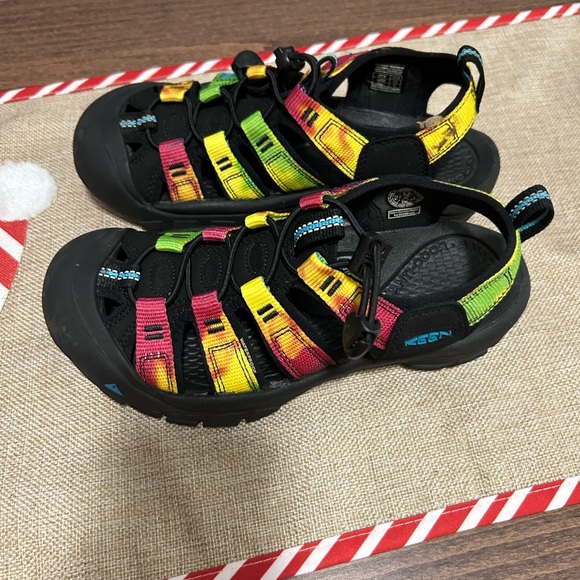 Keen Newport Retro, 5.5, Great condition - Picture 4 of 7